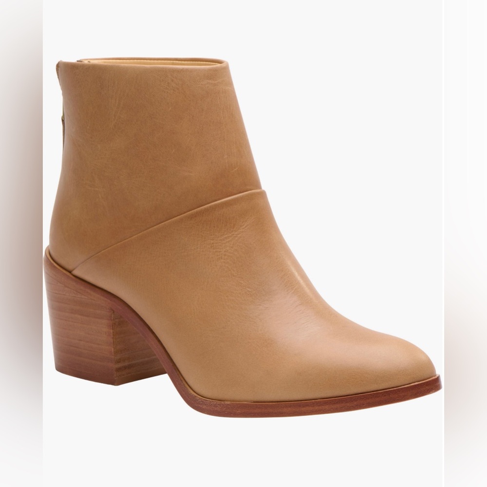 Nisolo Dari Water Resistant Bootie (Women)